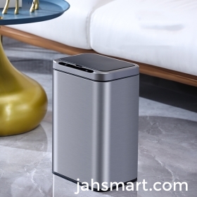 how big is a garage trash can