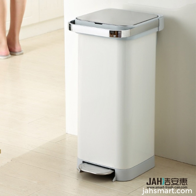 Stainless steel waterproof automatic packing foot trash can 3